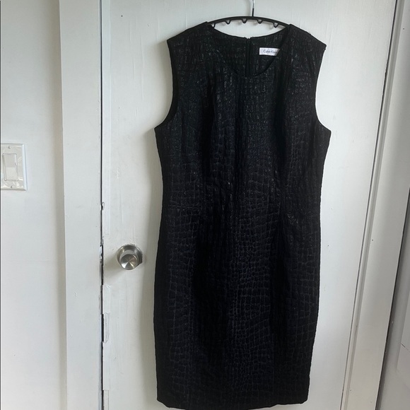Calvin Klein Textured Black Midi Dress Size XL - Picture 1 of 4